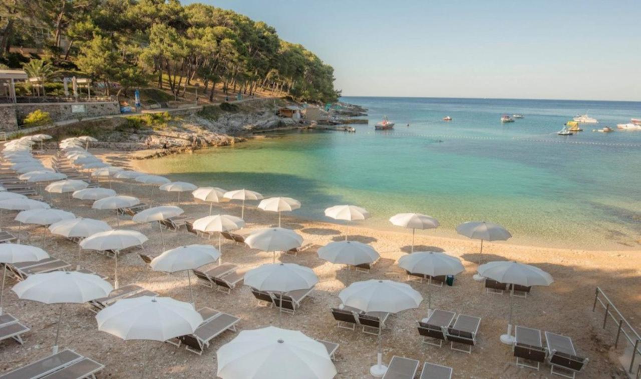 Apartments Vila Tisa Mali Lošinj Eksteriør billede