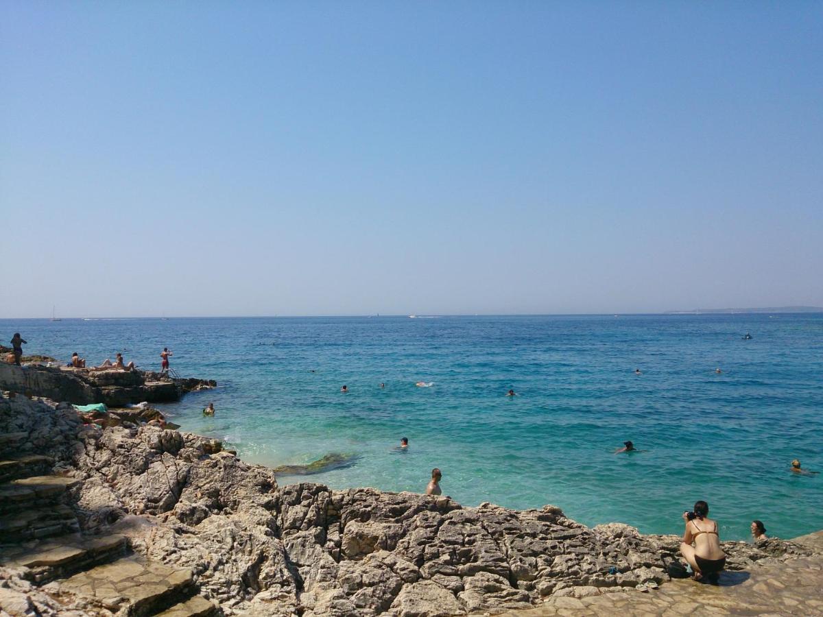 Apartments Vila Tisa Mali Lošinj Eksteriør billede
