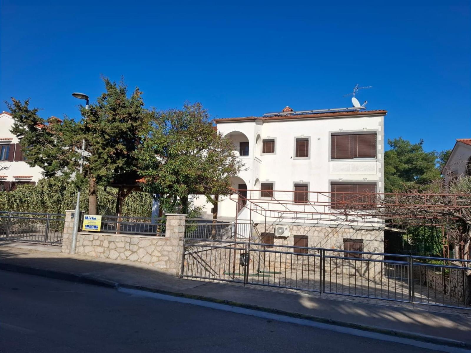 Apartments Vila Tisa Mali Lošinj Eksteriør billede