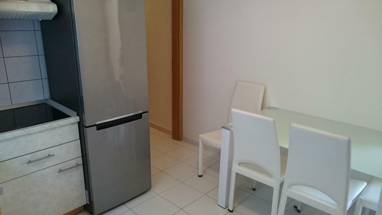 Apartments Vila Tisa Mali Lošinj Eksteriør billede