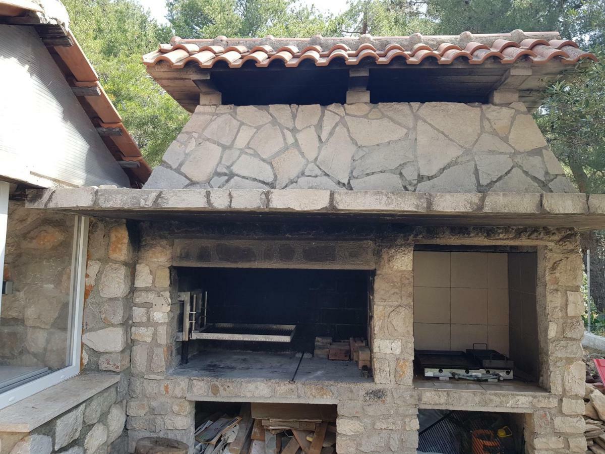 Apartments Vila Tisa Mali Lošinj Eksteriør billede